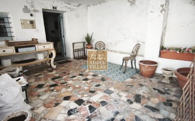 Деревенский дом в Альтеа-ла-Велья, двухэтажный, с несколькими террасами